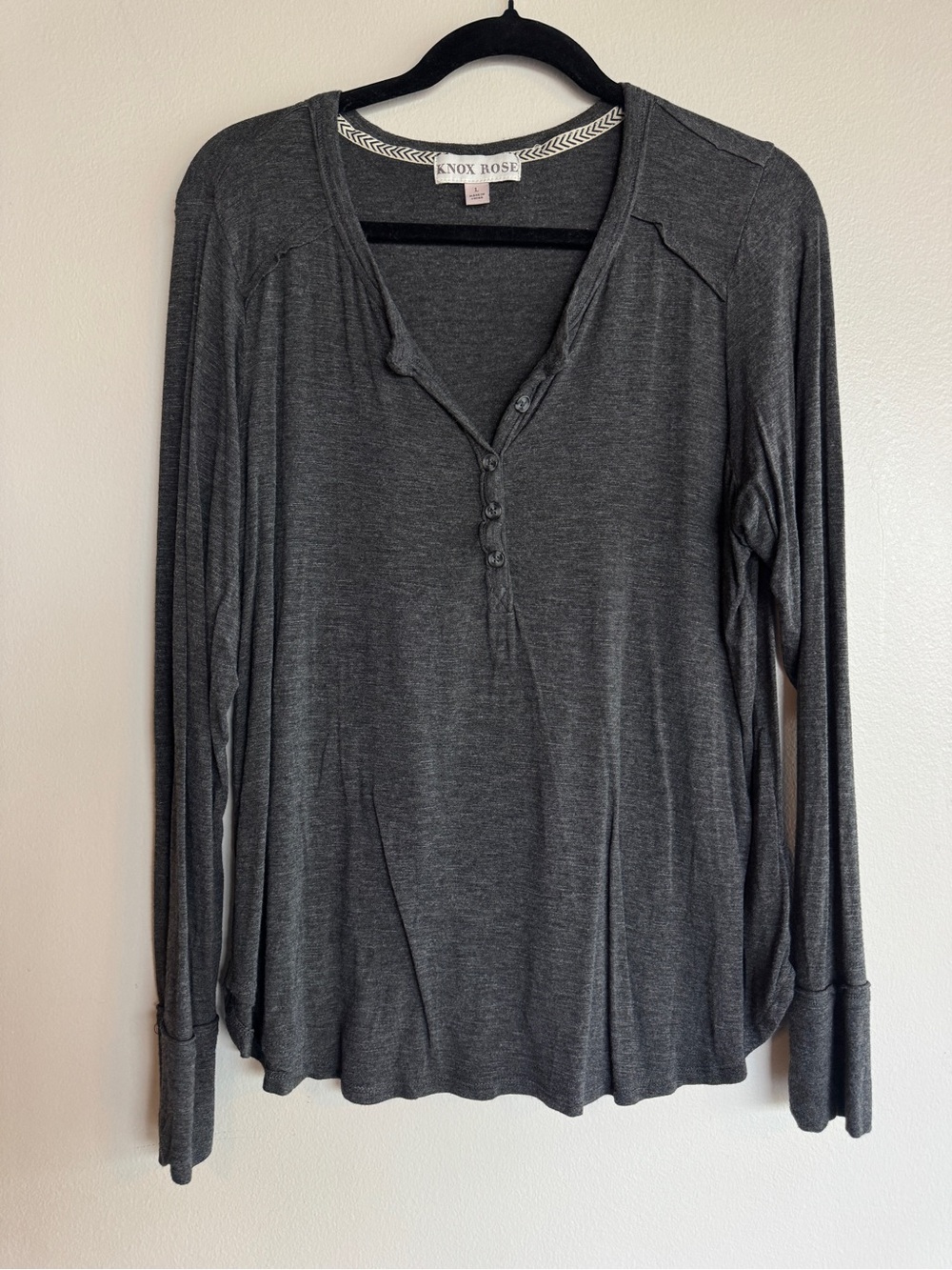 Knox Rose Charcoal Gray Henley Long Sleeve Top Size L Boho Heathered Soft Tee
